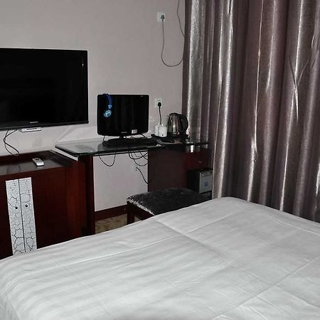 Hangjia Hotel Urumqi Luaran gambar