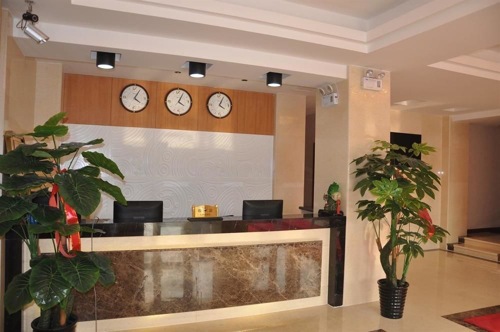 Hangjia Hotel Urumqi Luaran gambar